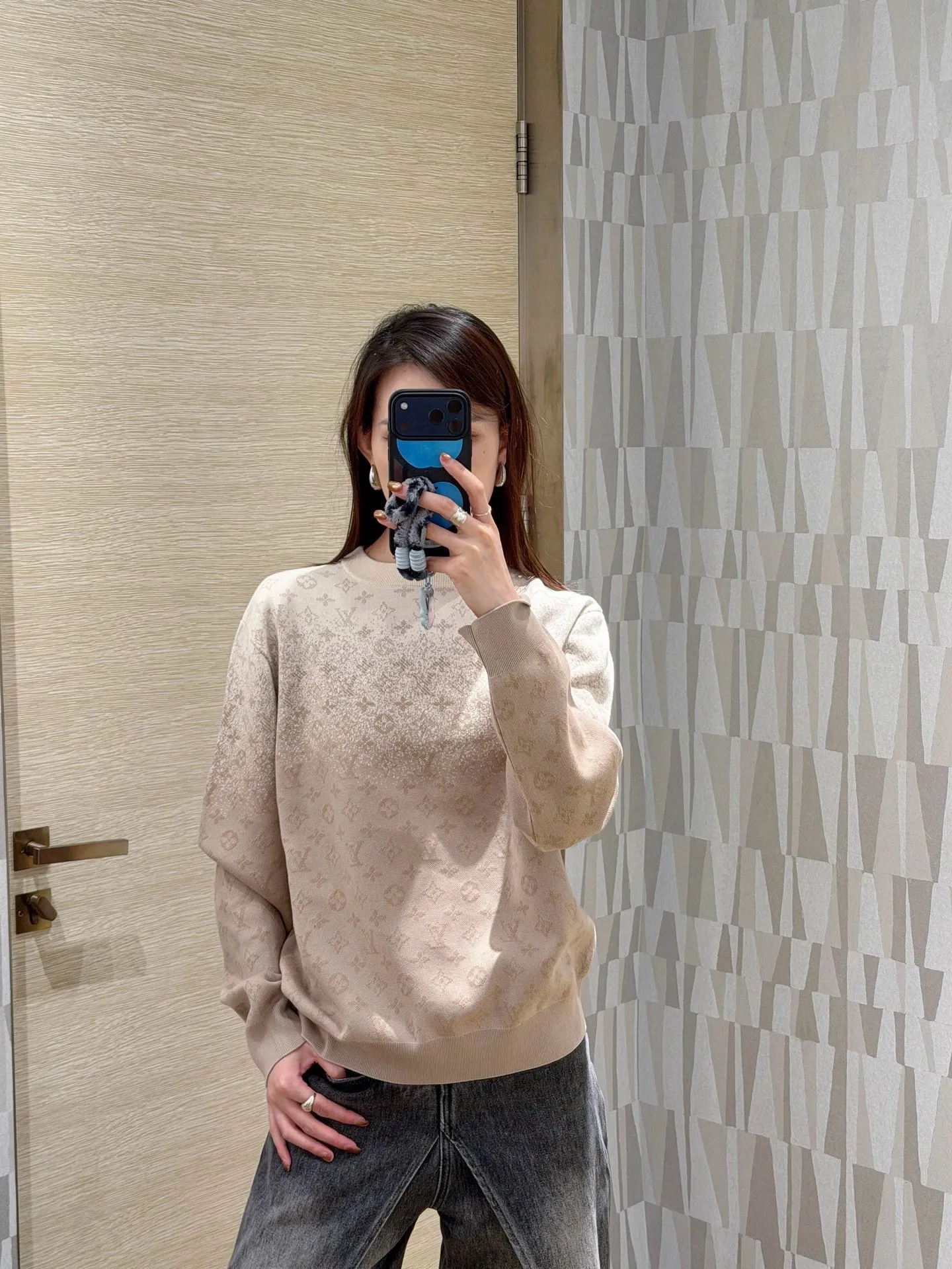 Louis Vuitton/Louis Vuitton Khaki gradient all-over printed old flower knitted sweater